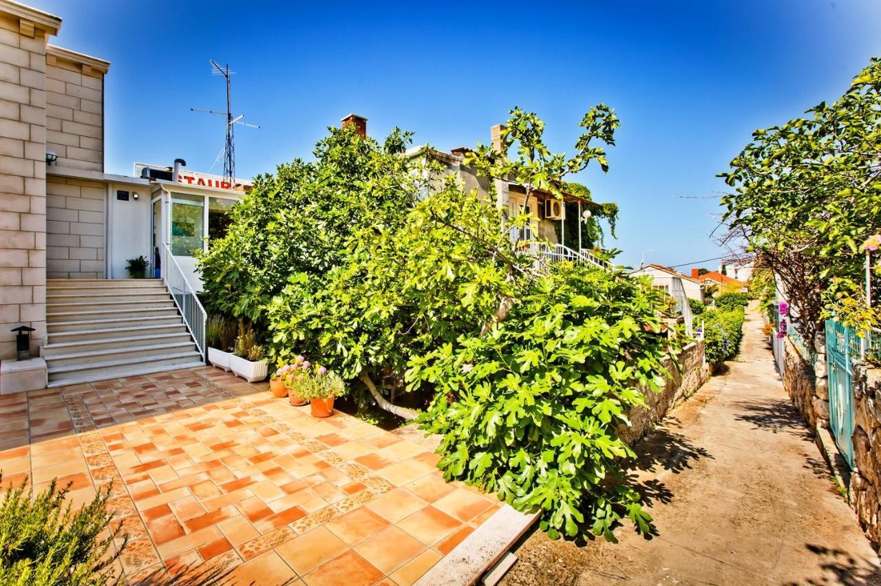 St. Nicholas Rooms Hvar Town Dış mekan fotoğraf